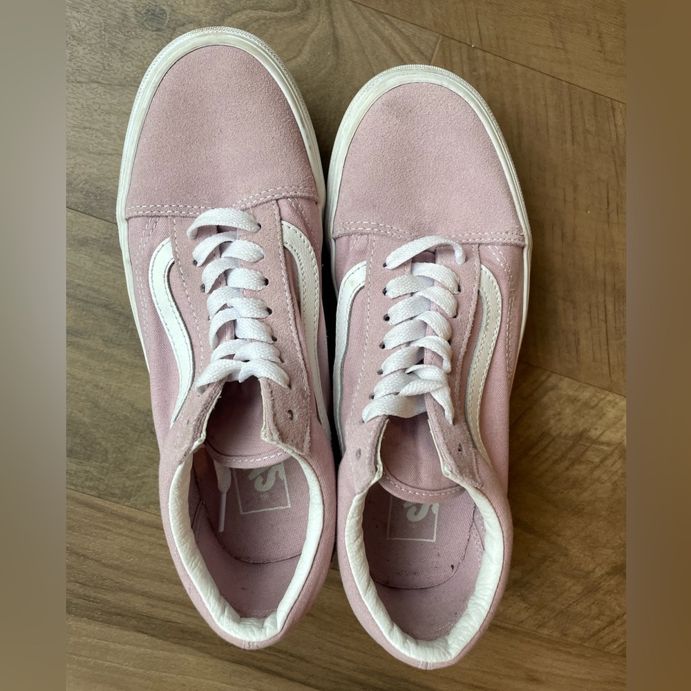 Pink Suede Women's Old Skool Platform Vans